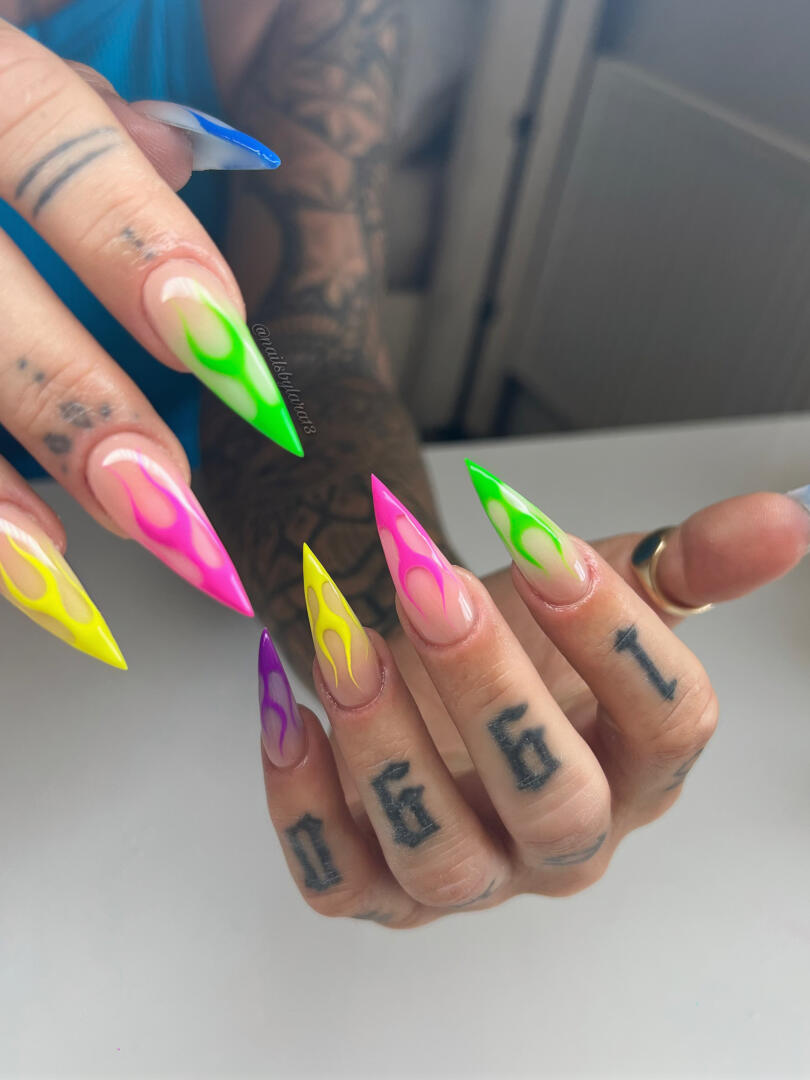 Nails By Lara