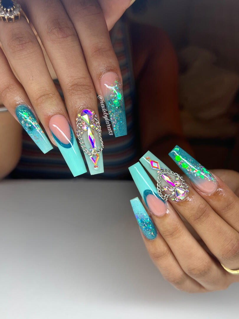 Nails By Lara