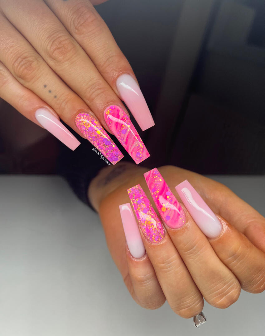 Nails By Lara