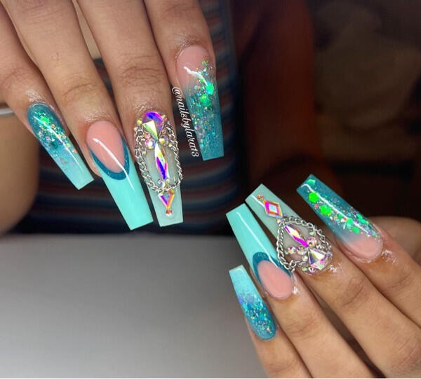 Nails By Lara